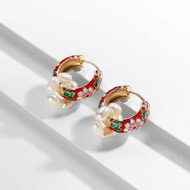 969696 yuhuv test New Fashion Enamel Flower Huggie Hoop Earrings for Women Vintage Boho Circle Small Earrings Statement Jewelry 2020 Brincos Gifts yuhuv test aja.
