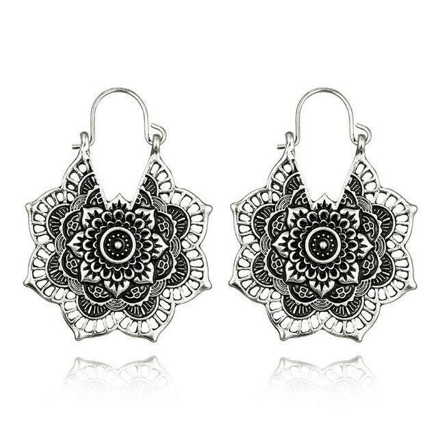 Tocona Vintage Antique Gold Black Silver Color Flower Metal Hoop Earrings Punk Alloy Earring Brincos for Women Jewelry 5673 yuhuv test  yuhuv test022.