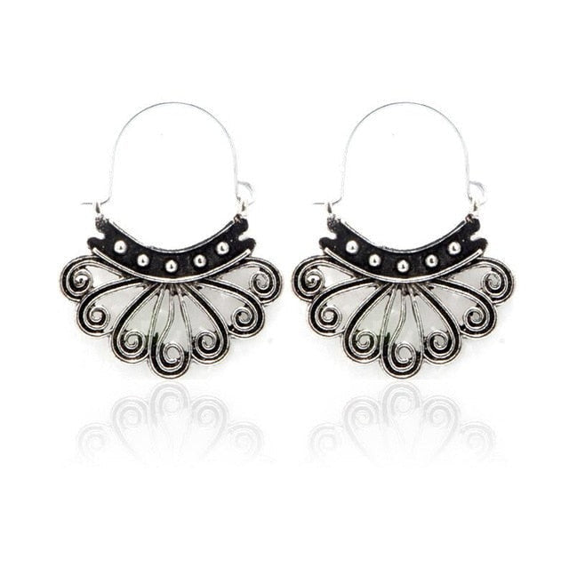 969696  yuhuv test Tocona Vintage Antique Gold Black Silver Color Flower Metal Hoop Earrings Punk Alloy Earring Brincos for Women Jewelry 5673 yuhuv test aja.