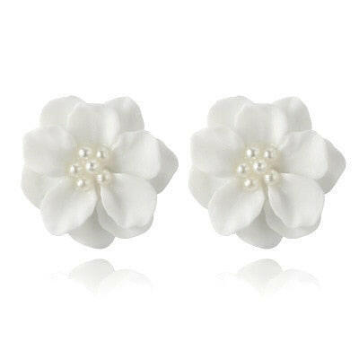 Sexy Woman Black Flower Earrings Party Club Accessories Ear Stud Earrings Fashion Jewelry Korean Pearl Earrings Moda Mujer 2021 yuhuv test  yuhuv test022.