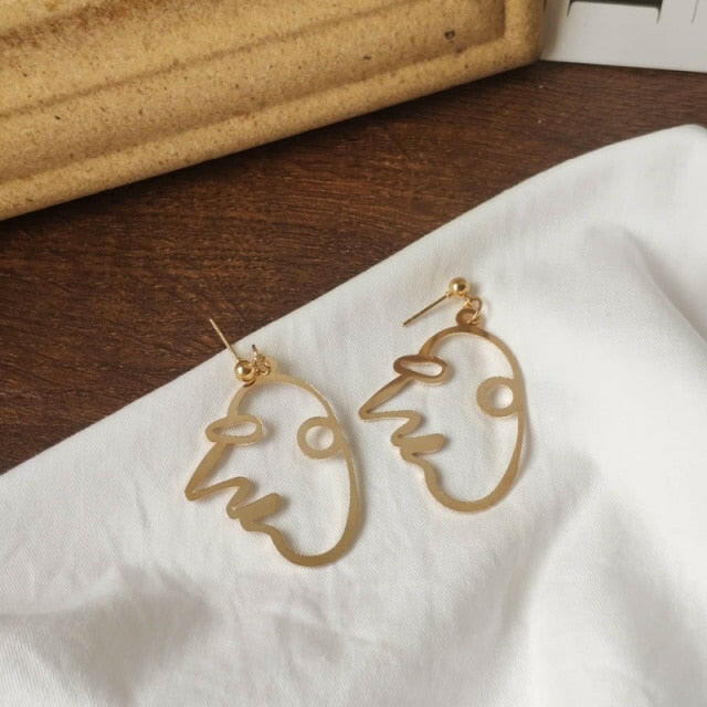 Fashion Girl Face Abstract Line Drop Earrings for Women Simple Human Face Pendant Earrings Elegant Female Ear Jewelry Gifts yuhuv test  yuhuv test022.