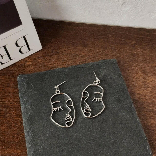 Fashion Girl Face Abstract Line Drop Earrings for Women Simple Human Face Pendant Earrings Elegant Female Ear Jewelry Gifts yuhuv test  yuhuv test022.