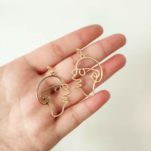 Fashion Girl Face Abstract Line Drop Earrings for Women Simple Human Face Pendant Earrings Elegant Female Ear Jewelry Gifts yuhuv test  yuhuv test022.