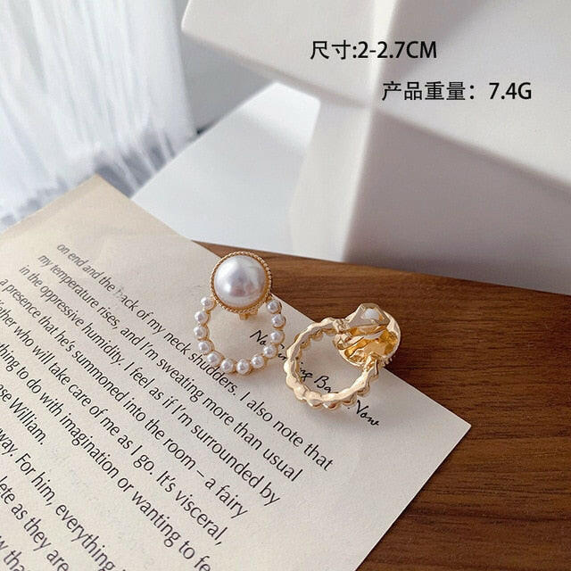 Korean Design Elegant Simulated Pearl Big Round Clip on Earrings Non Pierced Baroque Pearl Ear Clips for Women Jewelry Wholesale yuhuv test  yuhuv test022.