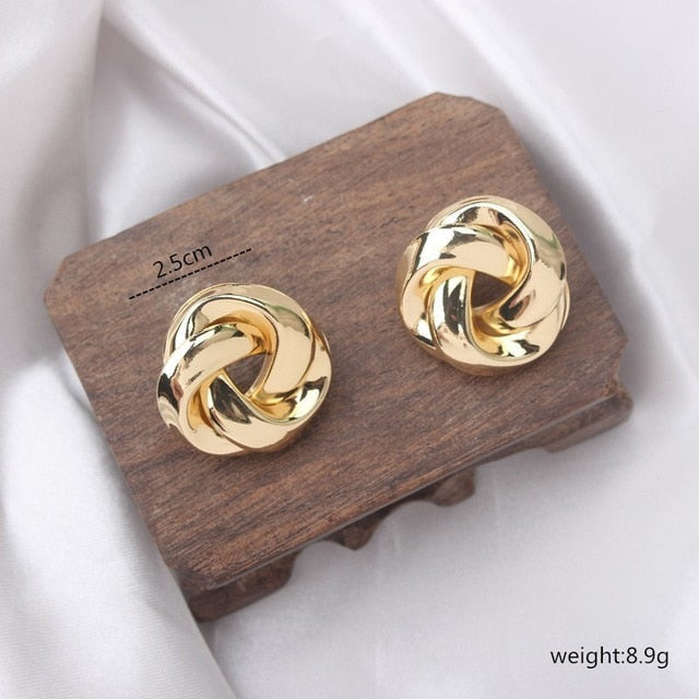 969696  yuhuv test Big Vintage Metal Twisted Stud Earrings For Women Charm Gold Color Za Maxi Statement Spiral Whirlpool Earrings Jewelry yuhuv test aja.