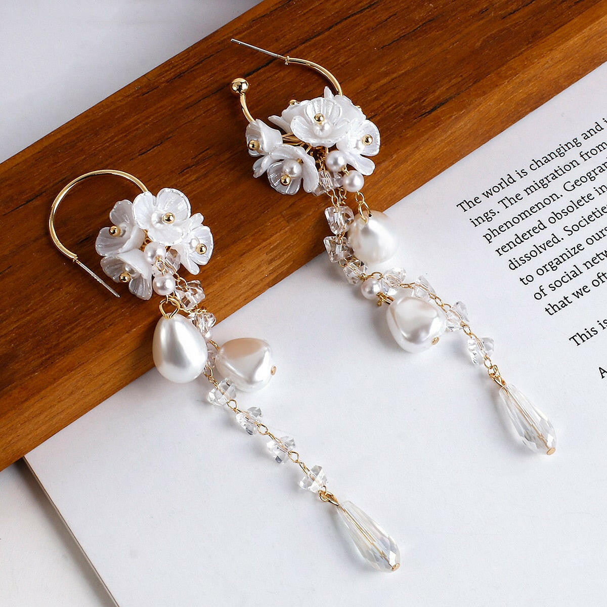 Lifefontier Fashion Long Tassel Simulated Pearl Drop Earrings Big Crystal Bead Flower Petal Earrings for Women Wedding Jewelry yuhuv test  yuhuv test022.